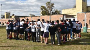 Rugby en la cárcel: el primer test match fue para los abogados pero ganaron todos