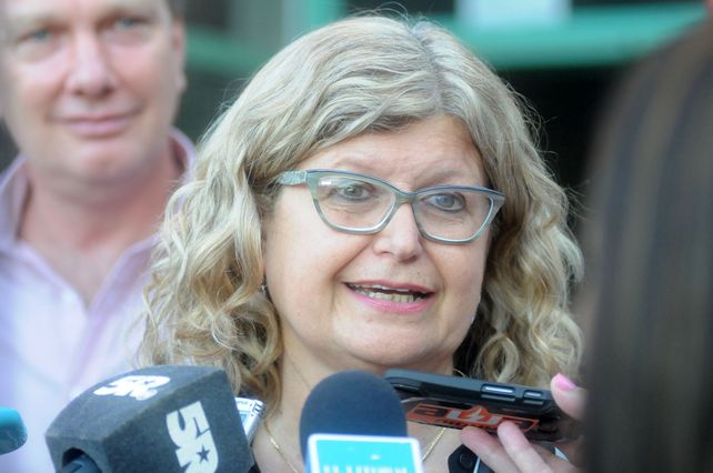 Amenazas de bombas: la ministra de Educación responsabilizó a los padres