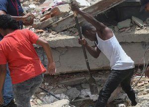 Sube a 4.490 la cifra de muertos en Venezuela por los terremotos