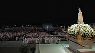 Fervor. La Virgen convoca grandes multitudes en Portugal.