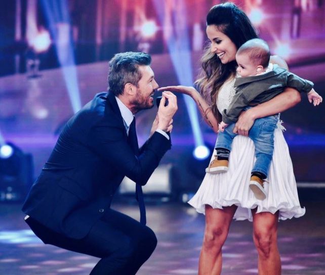 Lourdes Sánchez regresó a la pista del Bailando con su hijo que la rompió en la previa