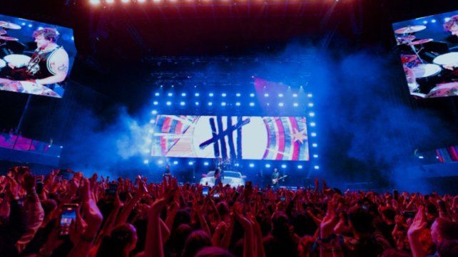 5 Seconds of Summer volvió a Buenos Aires para celebrar su historia y estrenar nueva era
