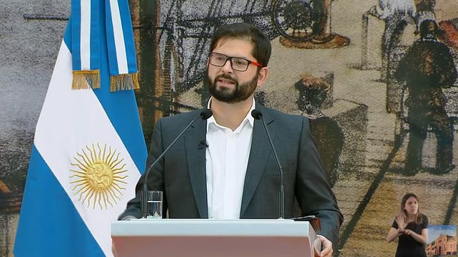 Alberto Fernández recibe a Gabriel Boric en Casa Rosada