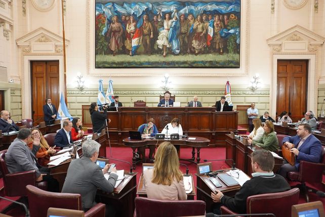 La Cámara baja santafesina analizará las iniciativas reformistas.