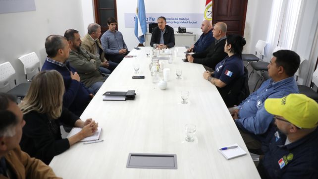 Este miércoles se concretó la reunión tripartita del sector de la construcción.