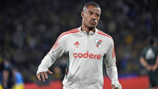 Nicolás De la Cruz es titular en River.