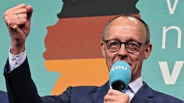 Friedrich Merz listo para convertirse en el próximo canciller al imponerse en las elecciones