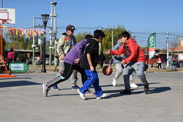 Villa Gobernador Gálvez celebra el mes de las infancias con una variada agenda cultural