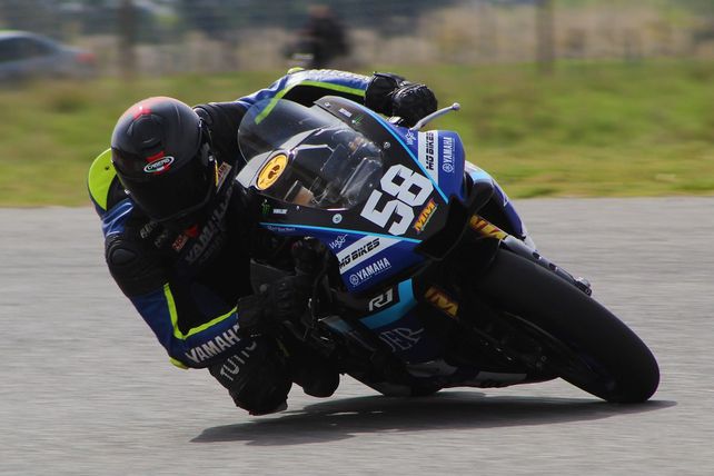 Bruno Novillo viene de hacer tres podios al hilo en el Superbike argentino.&nbsp;