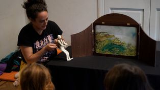 La técnica abre la puerta a un universo donde el arte y la literatura parecen fusionarse.