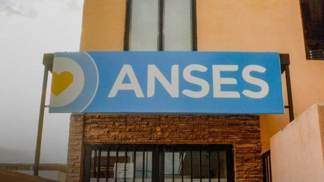 Pidieron la continuidad de la oficina de Anses San Salvador.