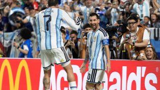 Argentina rompió la racha negativa que arrastraba en debuts tras coronarse campeona