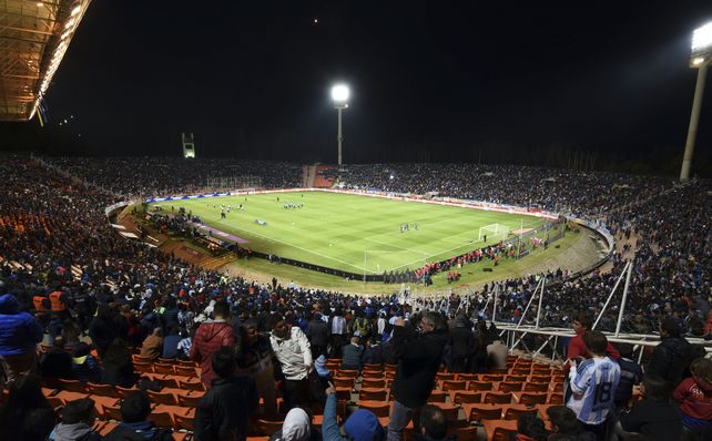 Argentina ganó de la mano de Messi