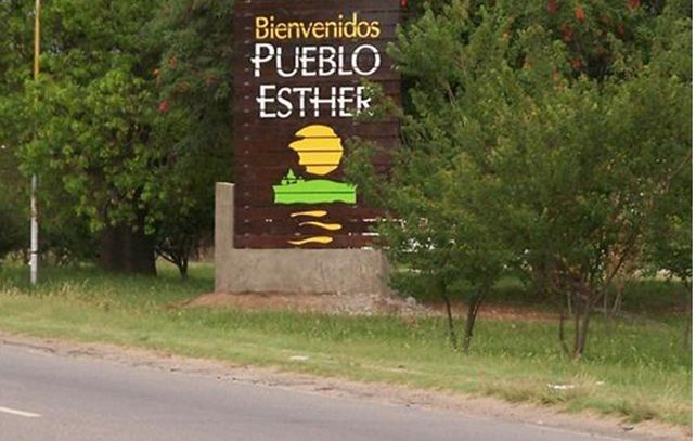 Los radicales de Pueblo Esther también denunciaron tiros contra el local comercial de un militante.