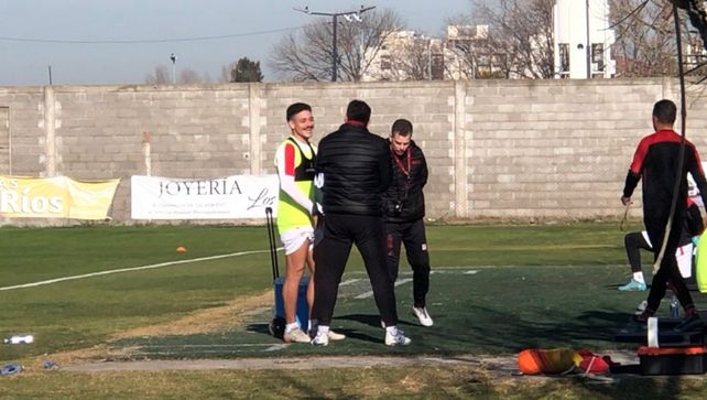 Central: Carlos Tevez quiere a Matías Cóccaro, pero el jugador pretende irse a Europa