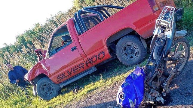 El accidente fue en un camino vecinal de Villa Alcaraz.