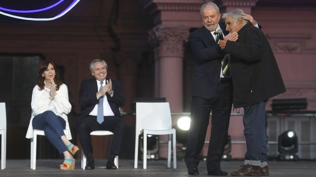 En Plaza de Mayo, Alberto Fernández afirmó que la Argentina del ajuste es historia
