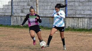 El fútbol Femenino continuó con su acción.
