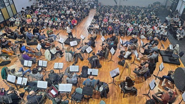 La Sinfónica de Entre Ríos ofreció una nueva función para más de mil estudiantes.
