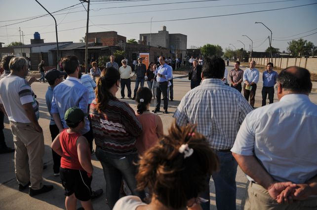 Los vecinos de Liceo Norte disfrutan de nuevas obras de pavimento y desagües