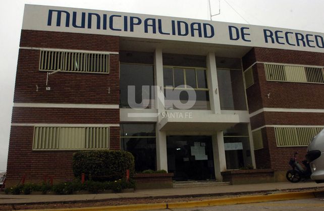 El oferente se haría reconocer como La Brújula Las Golondrinas.