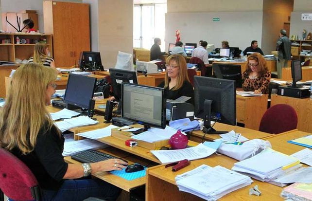 Farías detacó que la designación de nuevos empelados estatales en la provincia se hizo con mucho cuidado.