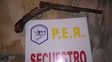 El pistolón que tenía el acusado en su poder. El pistolón que tenía el acusado en su poder.