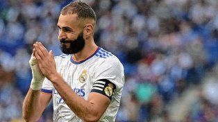 Karim Benzema deja el Real Madrid después de 14 temporadas para jugar en Arabia Saudita.