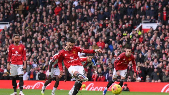 Manchester United se lo dio vuelta a Crystal Palace y ya es tercero en la Premier League