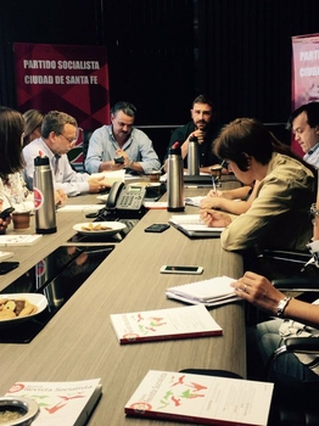 debate. Autoridades del PS provincial fijaron posición respecto de 2017.