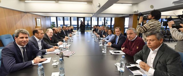 Entre Ríos intimó a la Nación a que le devuelva 2.000 millones de pesos