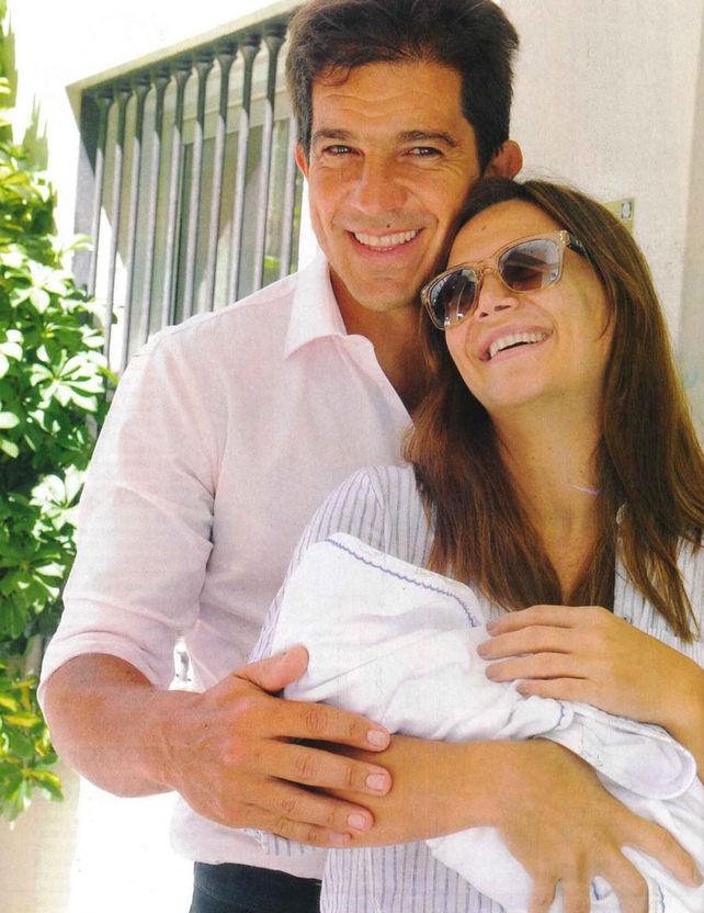 Las primeras fotos de Amalia Granata y Leo Squarzon con su hijo Roque