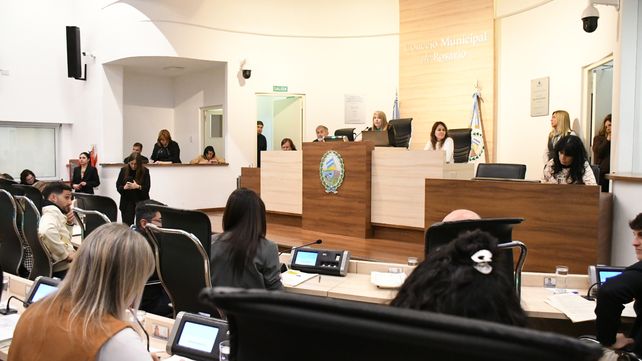 La mayoría de los ediles apoyaron la reforma en la contratación de empleados públicos.