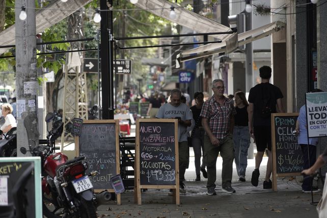 El barrio ubicado en la zona sur de Rosario presenta un movimiento constante en comercios y locales gastronómicos.