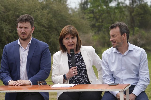 Patricia Bullrich desembarcó en Rosario con el diputado Federico Angelini como anfitrión.&nbsp;
