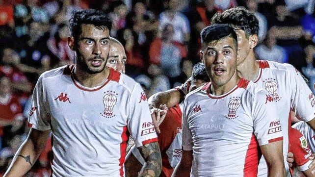 Argentinos y Huracán igualaron en el Diego Armando Maradona.