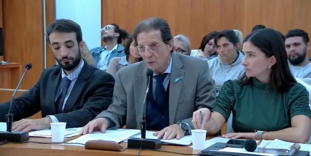 Pablo y Jorge Bedouret junto a Bárbara Reynoso representan a los patovicas del boliche donde murió Orellano.