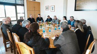 En Cerrito, Rogelio Frigerio, Alicia Aluani, Julián Maneiro y Gustavo Hein, hablaron con intendentes vecinalistas de la reforma electoral y política&nbsp;