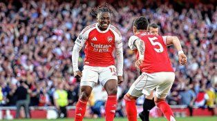 Arsenal recuperó el liderazgo en la Premier League.