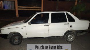 Recuperaron un auto robado en Paraná.