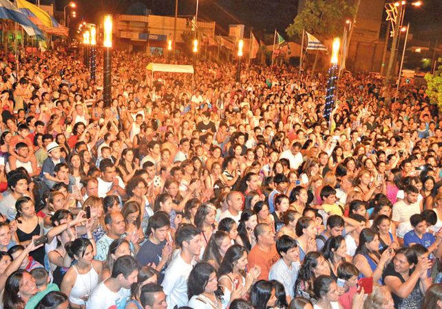 Coti tocó en Concordia