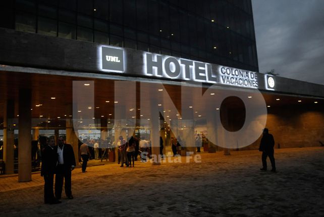 El Hotel UNL-ATE “habla de la ciudad del futuro”