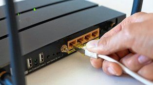 ¿Cómo funciona la fibra óptica?: guía técnica para negocios