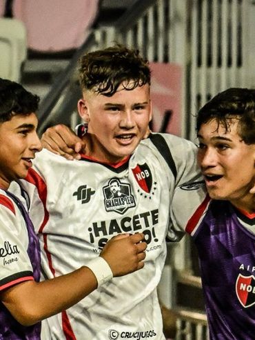 Messi no fue a Londres a la entrega del Balón de Oro a Harry Kane y se quedó en Miami a ver a Newells