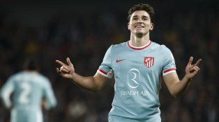 Julián Álvarez fue el autor de dos golazos.