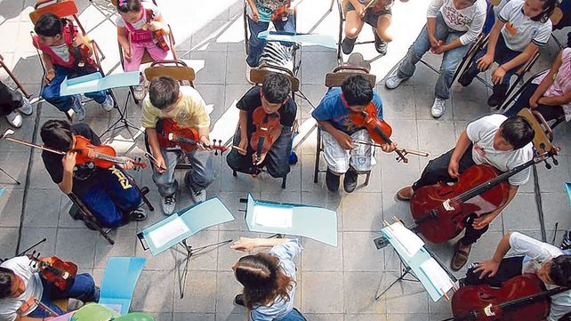 Al espacio de formaci&oacute;n musical de la zona norte asisten unos 40 chicos y chicas de diferentes edades.