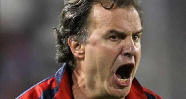 Marcelo Bielsa lleg&oacute; a Bilbao para arrancar su ciclo como DT del Athletic