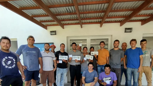 Pesadores de San Gregorio obtuvieron permiso para pescar en la Picasa y explotó la polémica con sus pares de Diego de Alvear.