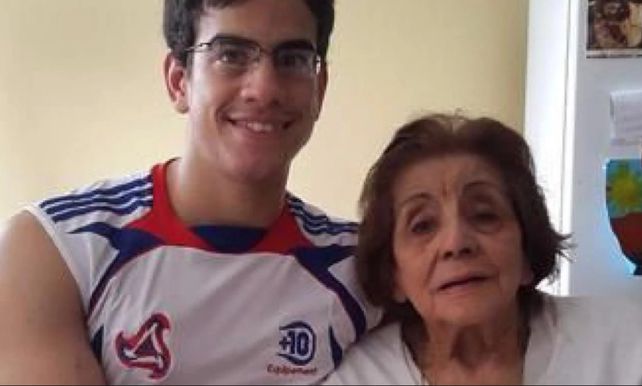 Se casó con su tía abuela de 91 años, enviudó y ahora reclama que le otorguen la pensión