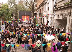 On The Spot celebró sus nueve años con una fiesta artística en la calle